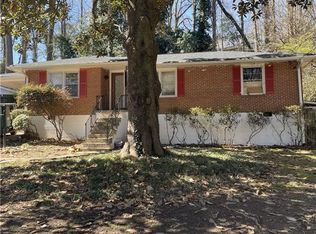 982 Scott Cir, Decatur, GA 30033