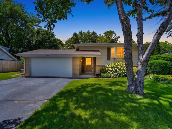 5434 Whirlaway LANE, Racine, WI 53402