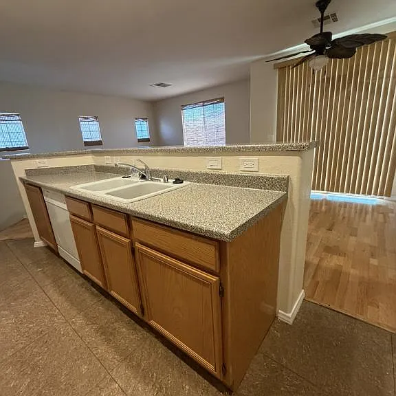 6250 W Arby Ave #121 — Photo 7