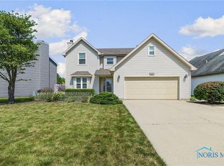707 Country Creek Dr, Findlay, OH 45840