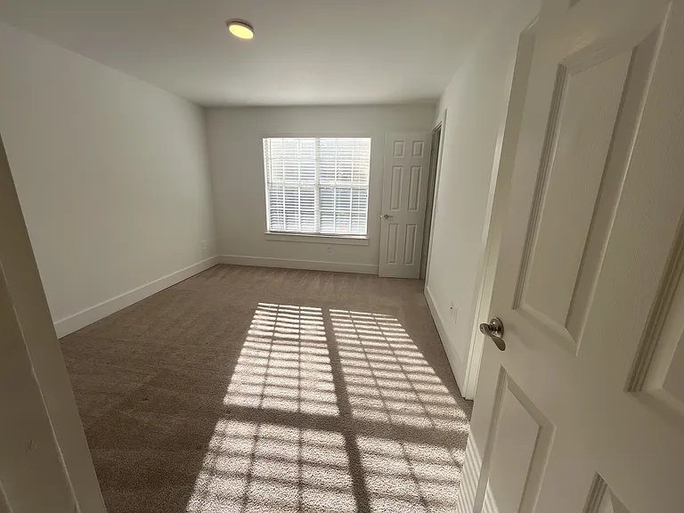 Wesley Place Apartments at Lawrenceville — Photo 253