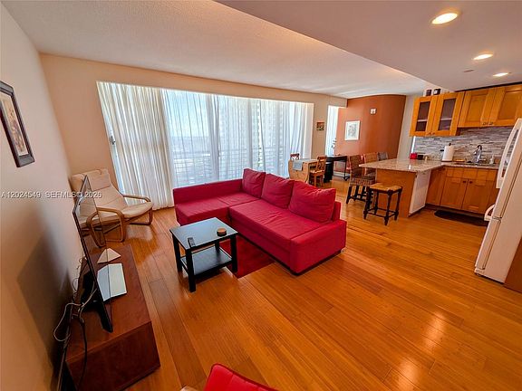 3rd image of 1720 Harrison St #14D