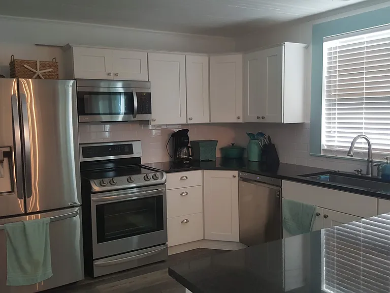 823 S Live Oak St — Photo 8