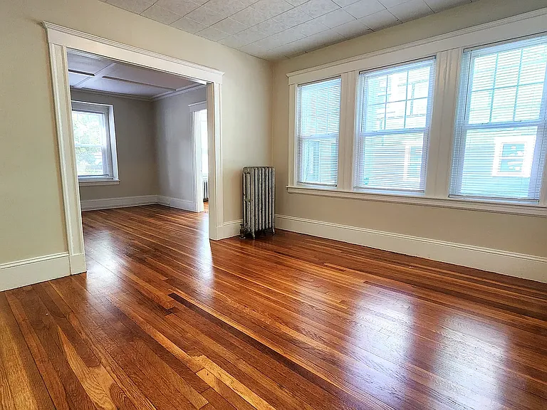 119 Nottinghill Rd #1 — Photo 2