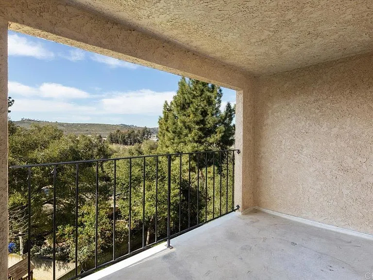 31318 Club Vista Ln — Photo 12
