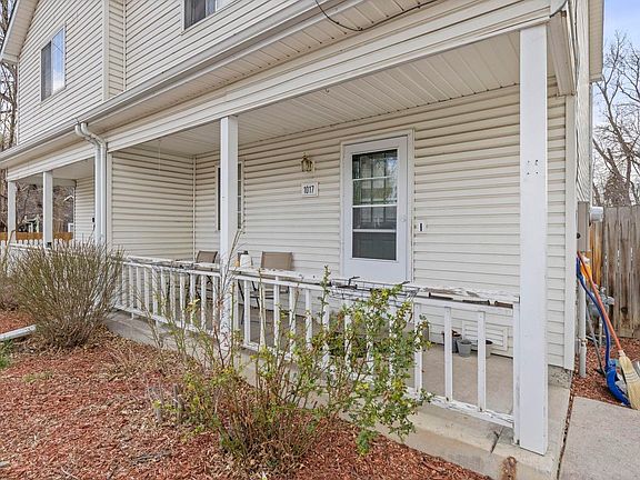 3rd image of 1017 Washington Ave