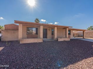 8520 E Desert Palm St, Tucson, AZ 85730