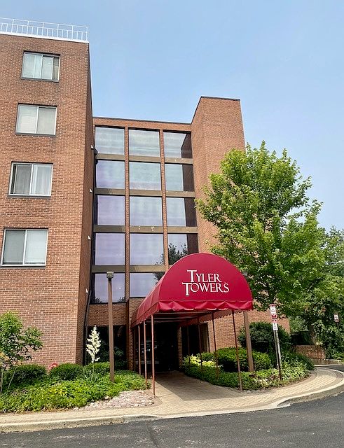 1st image of 1450 Plymouth Ln APT 601