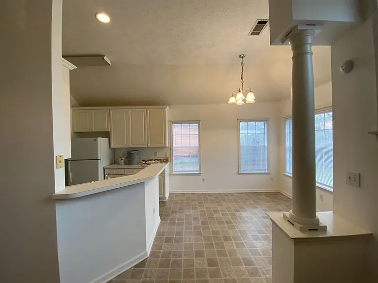 7936 Copperfield Dr — Photo 6