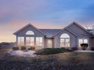 1715 Crossing Blvd, Circleville, OH