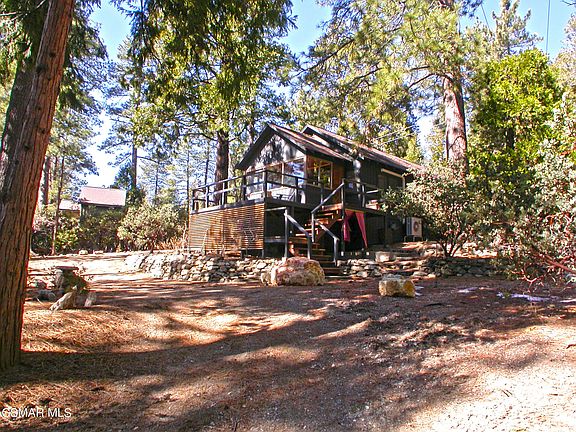 2nd image of 27030 Saunders Meadow Rd
