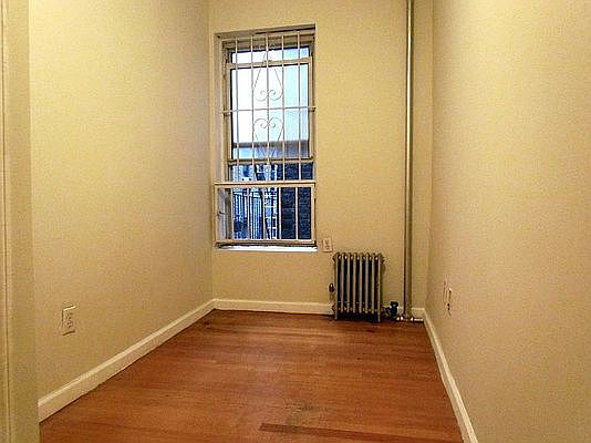 1st image of 226 Thompson St #2B