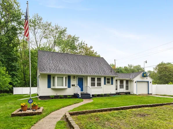 210 E Palmer Ave, Jackson, MI 49203