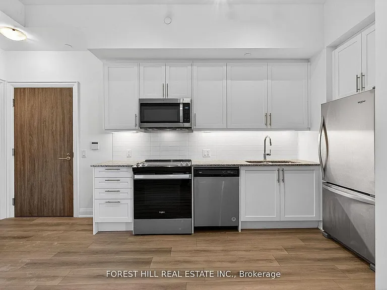 10 Gatineau Dr #208 — Photo 11