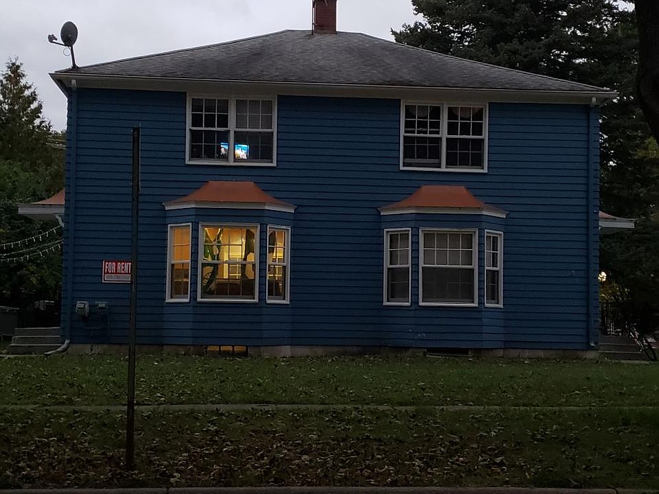 1st image of 233 Orchard St
