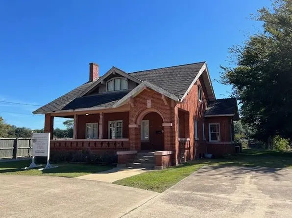417 Jefferson St, Natchitoches, LA 71457