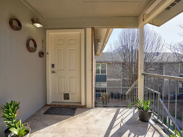 2450 Ashdale Dr #205-D — Photo 26