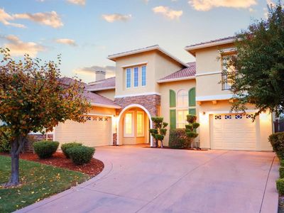 3841 Lakeside Dr, Modesto, CA, 95355