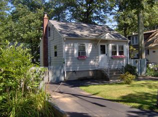 29 Jupiter Rd, Rocky Point, NY 11778