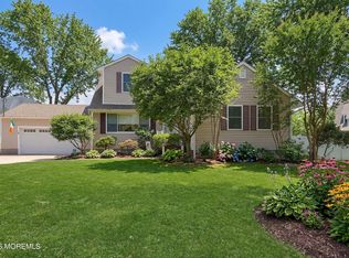 1611 Oak Glen Road, Toms River, NJ