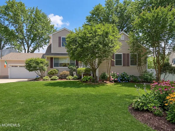 1611 Oak Glen Road, Toms River, NJ 08753