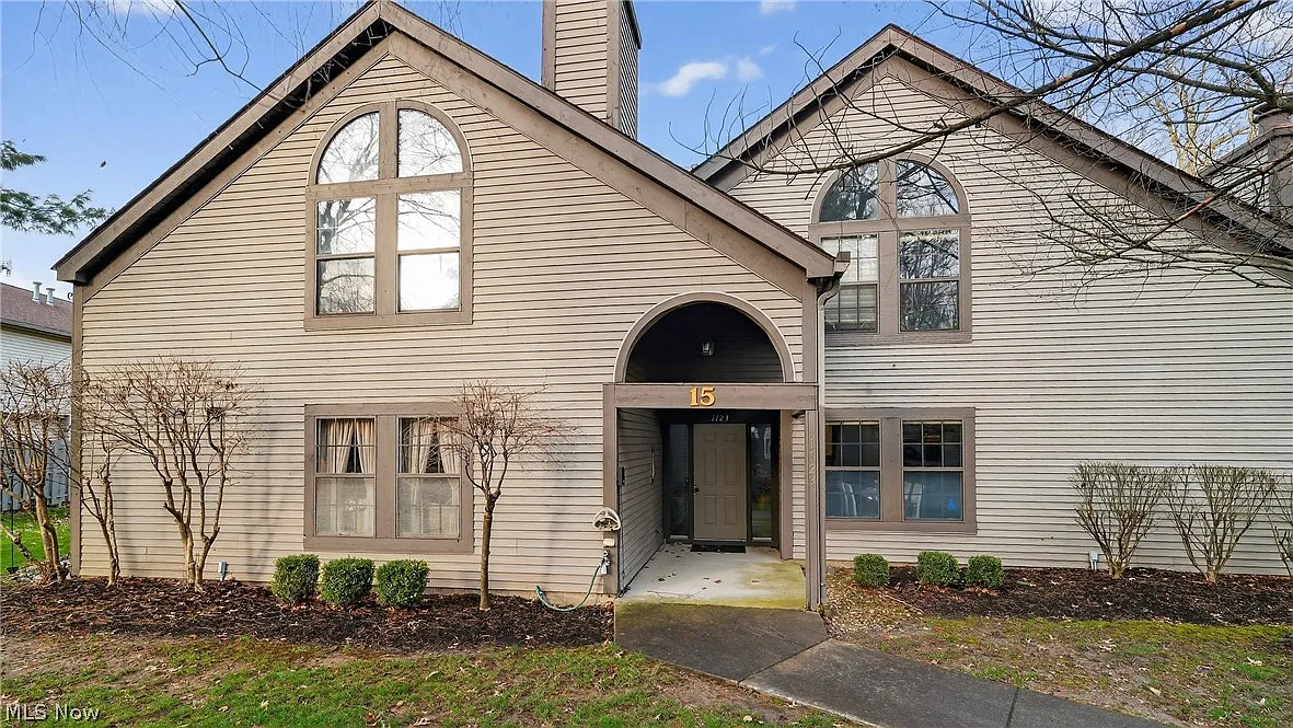 1123 Redtail Hawk Dr #1 photo 1