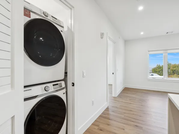 6901 Madison Street image 28 of 49