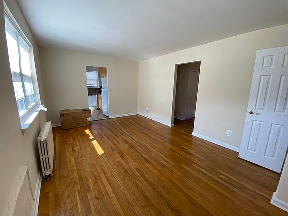 2nd image of 67-27 223rd Pl #344