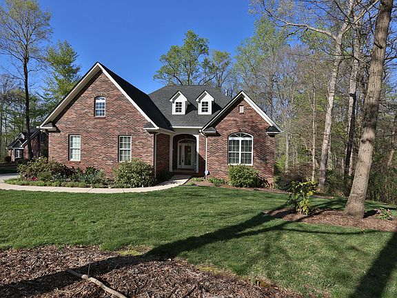 2nd image of 3224 Grange Ct