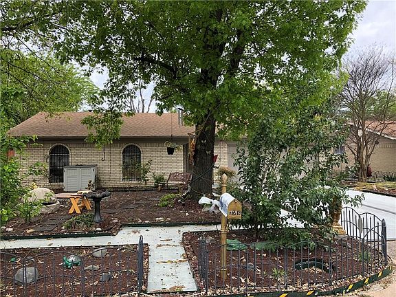 2nd image of 3516 Kings Cir