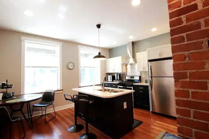 18 Kessler Pl #1 — Photo 2