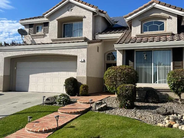 20 Astor Cir, Salinas, CA 93906