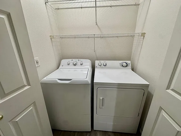 1800 NE 40th St #A6 — Photo 16