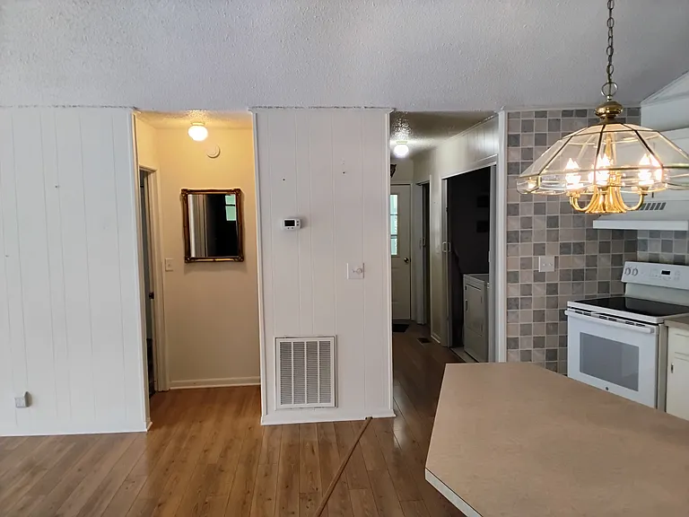 149 Jasper Dr — Photo 5