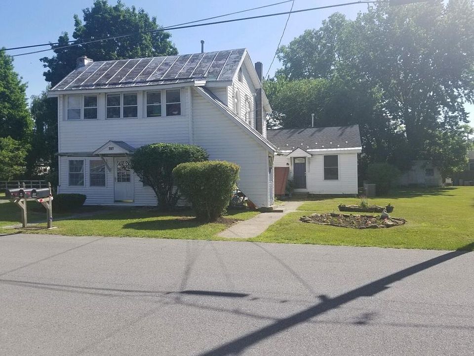 1st image of 3-160 Jackson St #3