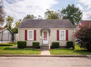 117 Broadway St, Sellersburg, IN 47172