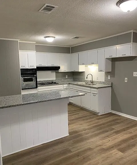 11403 Harris Dr — Photo 4