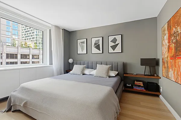 Rented by Compass | media 11