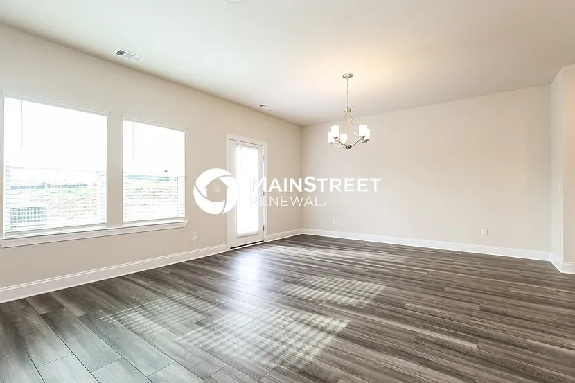 1546 Olympic Lane — Photo 4