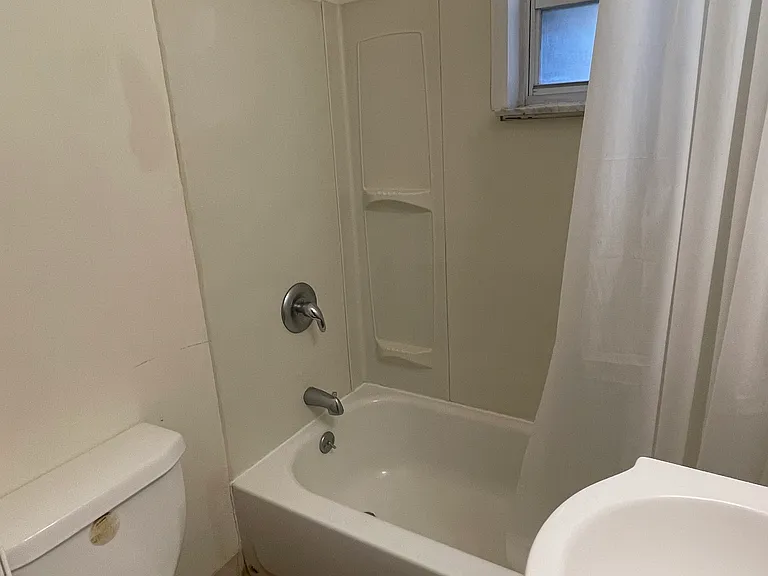 3141 Beechwood Blvd #3 — Photo 5