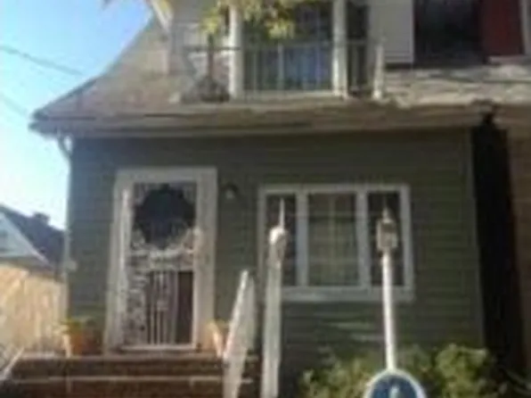 930 83rd St, Brooklyn, NY 11228