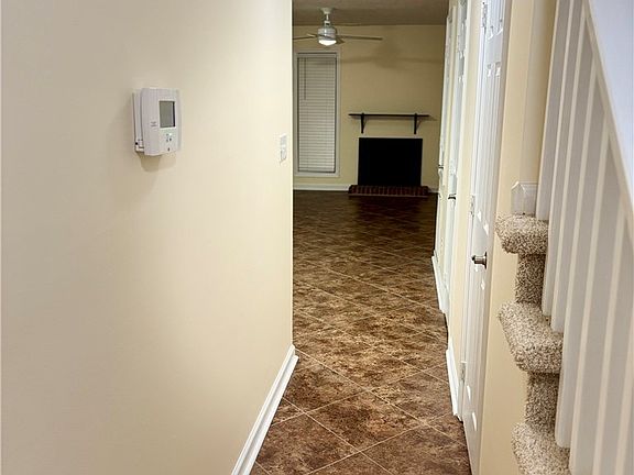 2nd image of 174 Aloha Dr