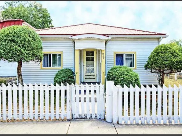 210 Plateau Ave, Collbran, CO 81624