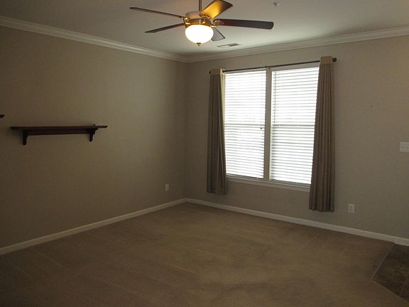 2nd image of 655 Wye Oak Dr
