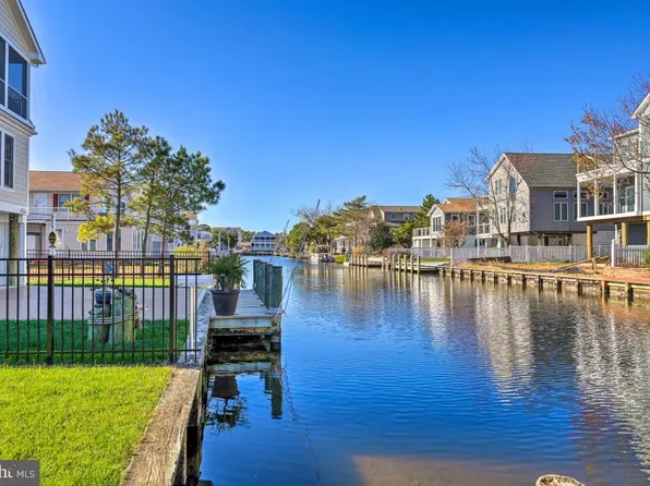 143 New Castle Dr, Bethany Beach, DE 19930