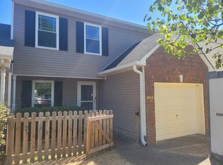 2013 Stoney Meadow Dr, Murfreesboro, TN 37128