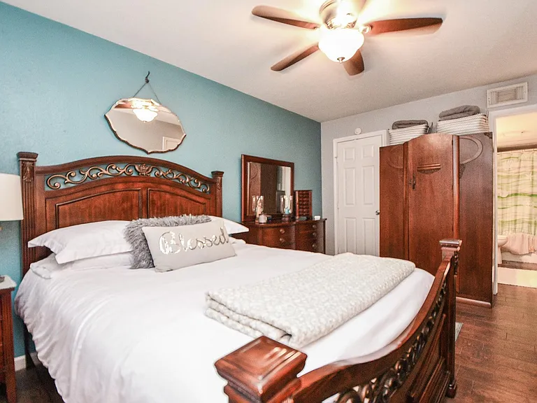 4635 Wild Indigo St #498 — Photo 20