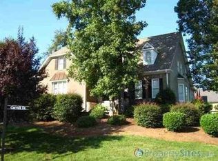 2 Killean Ct, Simpsonville, SC 29681