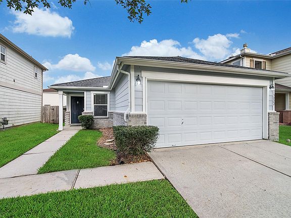 3rd image of 13022 Skyview Bend Dr