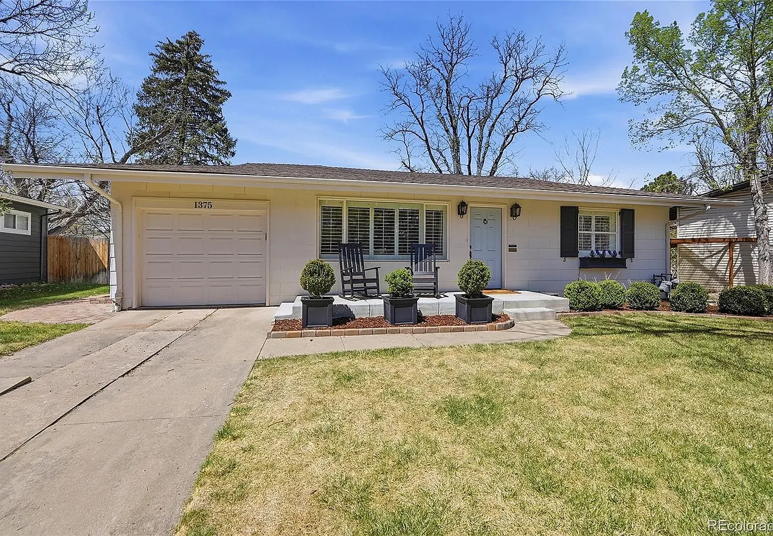4 bed, 1876 sqft, $3,500 — Photo 1